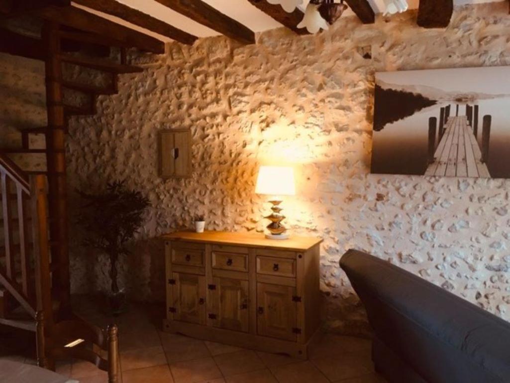 Gites Le Clos De Lamie Avec 2 Piscines Privees Fossemagne Dış mekan fotoğraf